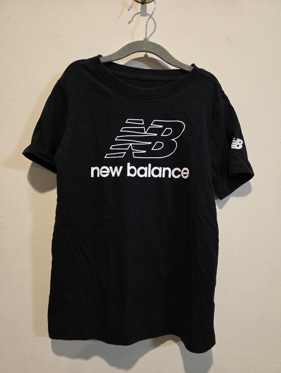 New Balance Other - New Balance Black Tee with White Logo - Kids Short Sleeve Size 8